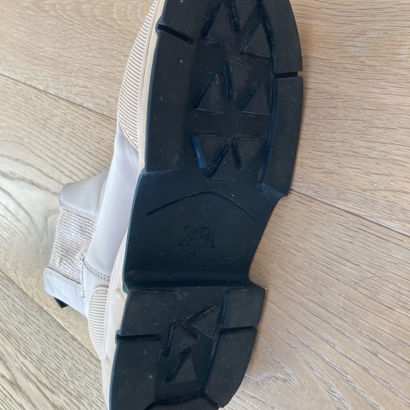 Sz 7 Zara Cream Coloured Booties - Picture 6 of 9